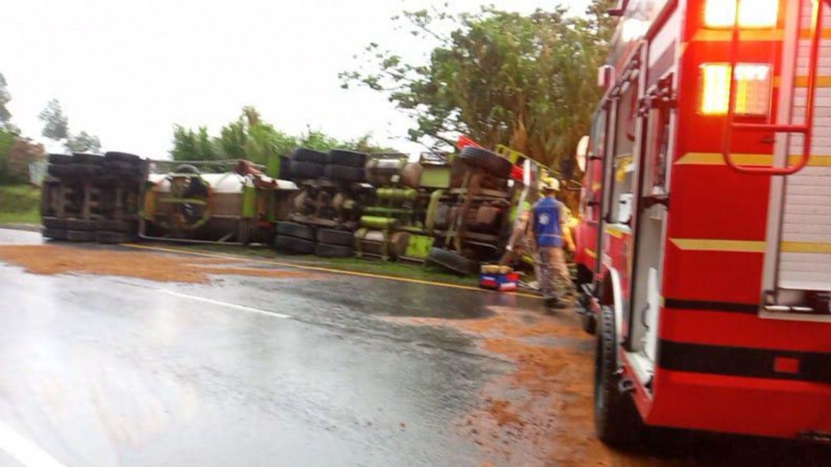 Autoridades de movilidad, como Miguel Bermúdez, director de Tránsito del Tolima, han identificado factores recurrentes como excesos de velocidad.
