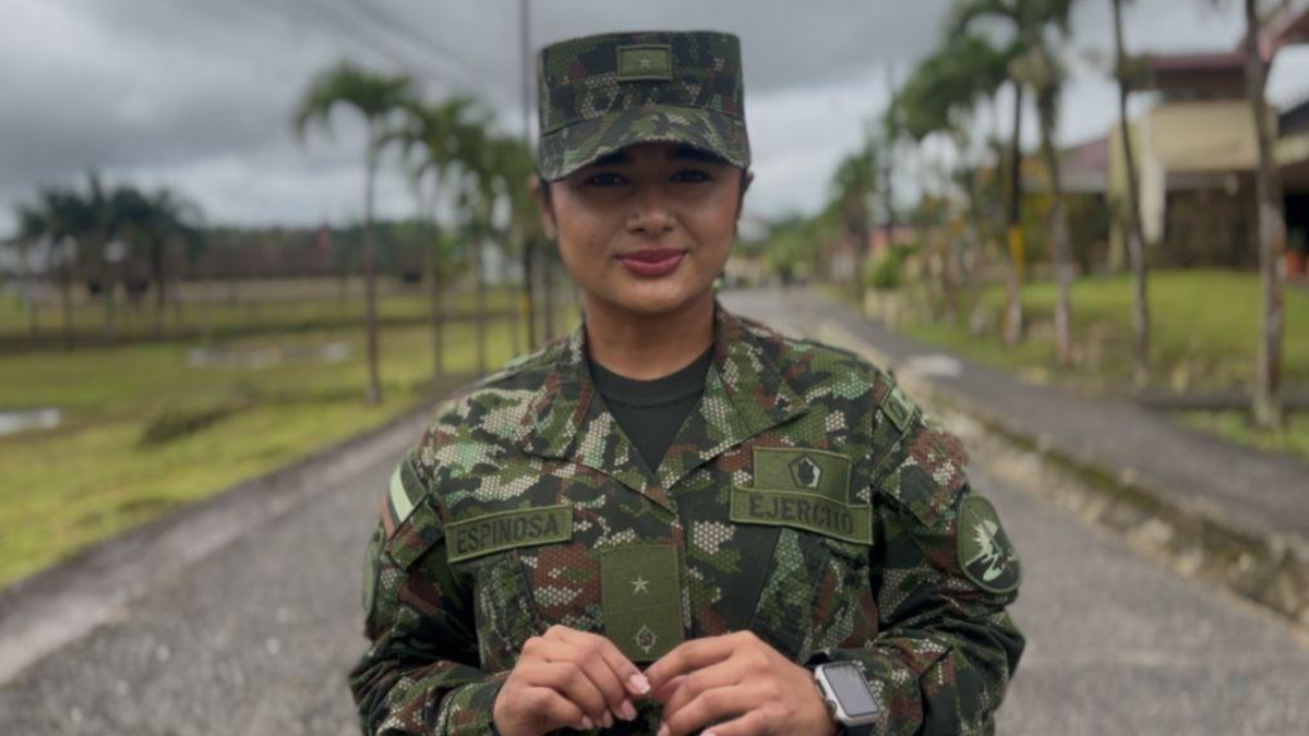 Subteniente Laura Camila Espinosa, del Ejército Nacional