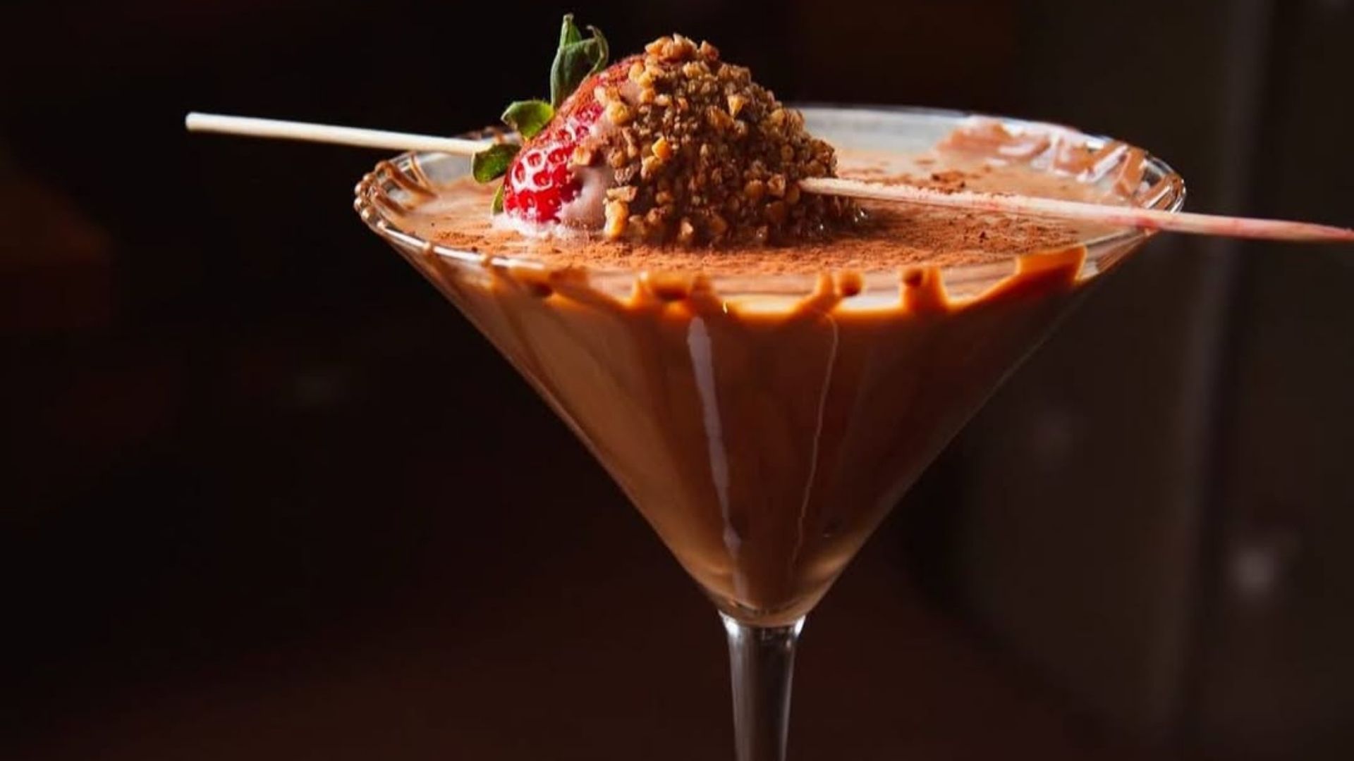 La medida ocurre en medio de menor gasto en restaurantes y entretenimiento.