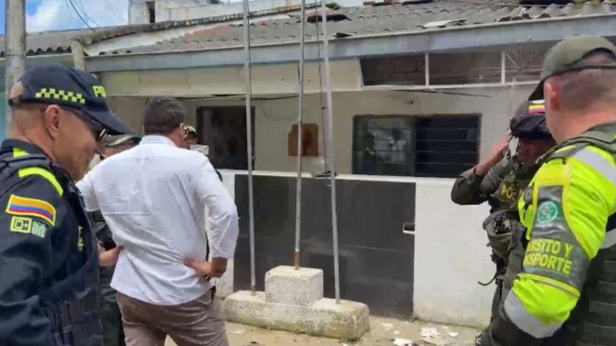 Secretario de Seguridad del Valle con la Policía