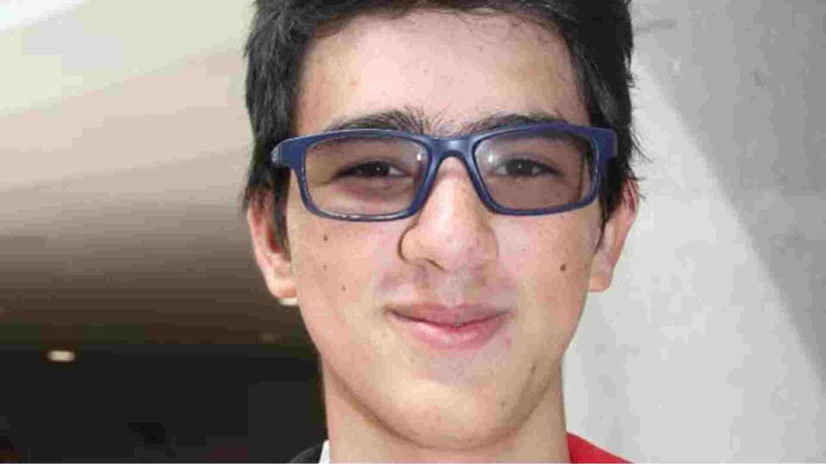 Simón Rodríguez, paciente Hemofilia, enfrenta la hemofilia y a punto de graduarse como ingeniero en Antioquia.