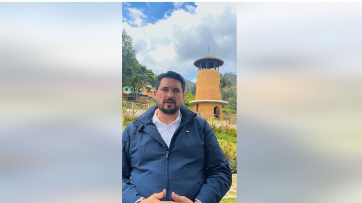 Colegio Refous solicita acogerse a ley de insolvencia