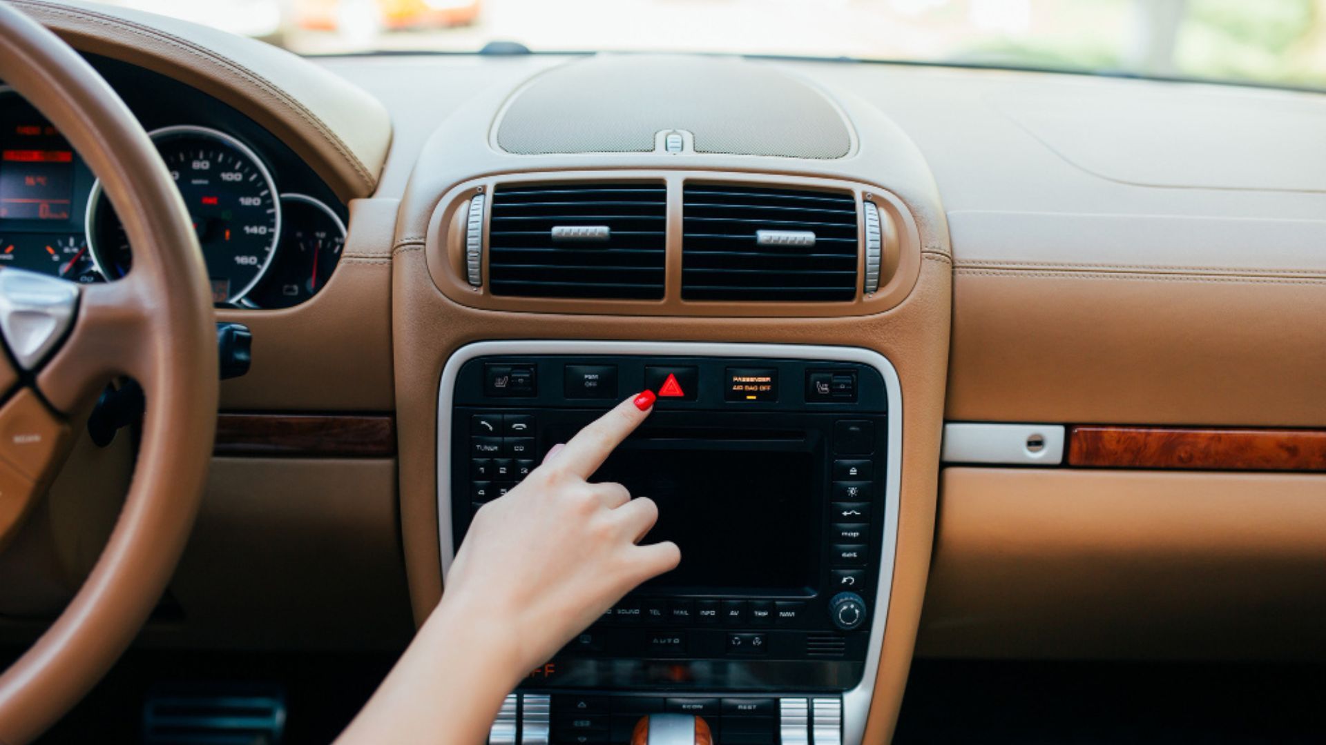 El filtro de cabina sucio puede reducir el flujo de aire dentro del vehículo.