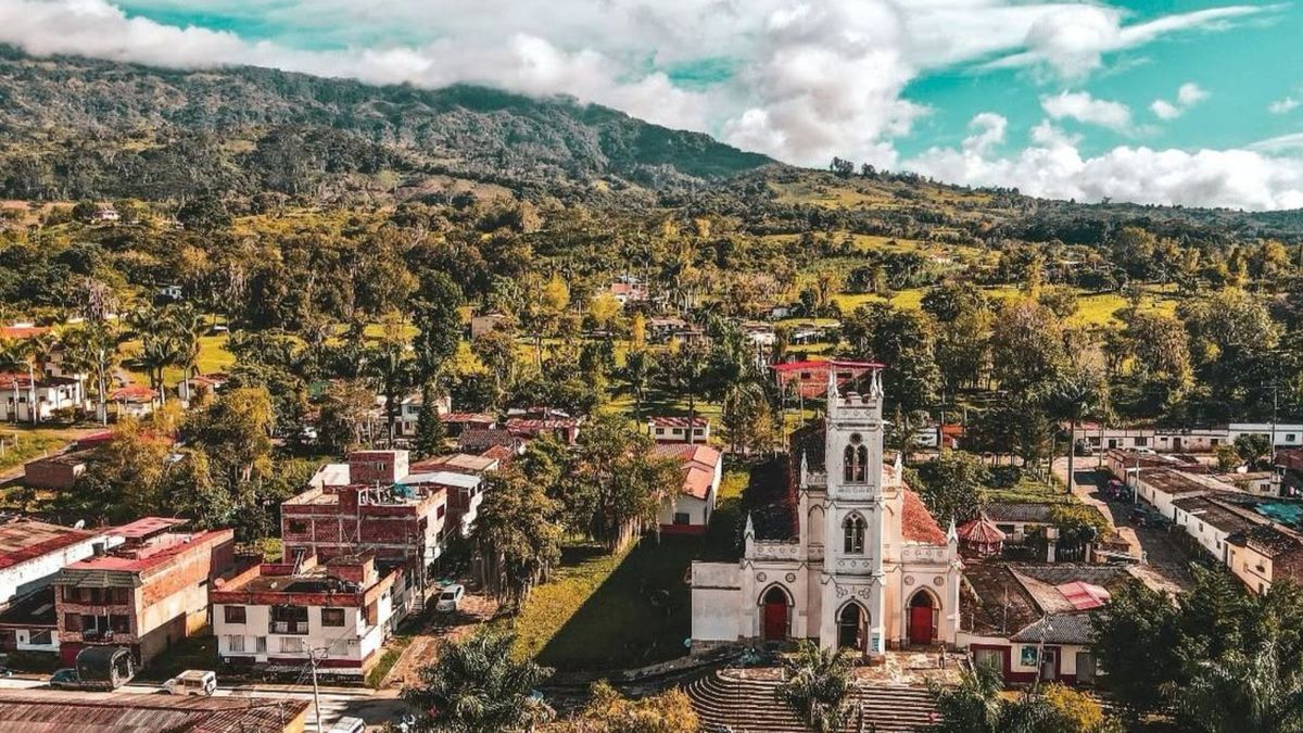 La relación de Chipatá con el maíz se ve más pronunciado en octubre, cuando se realiza la tradicional Fiesta del Maíz. En esta celebración asisten habitantes y visitantes.