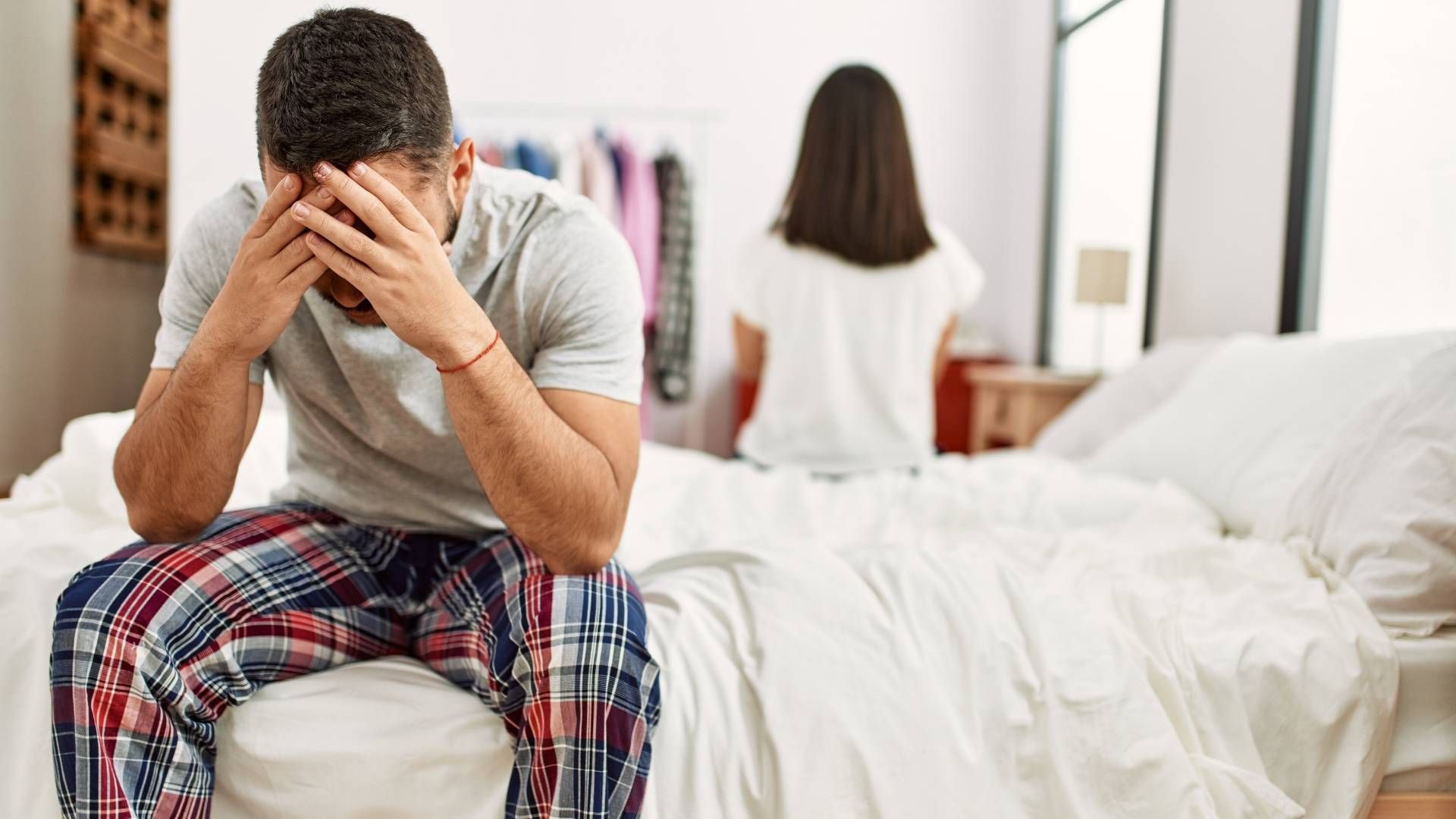 Según Laura Milena Rojas Quiñones, factores físicos y emocionales influyen en la vida íntima del hombre.