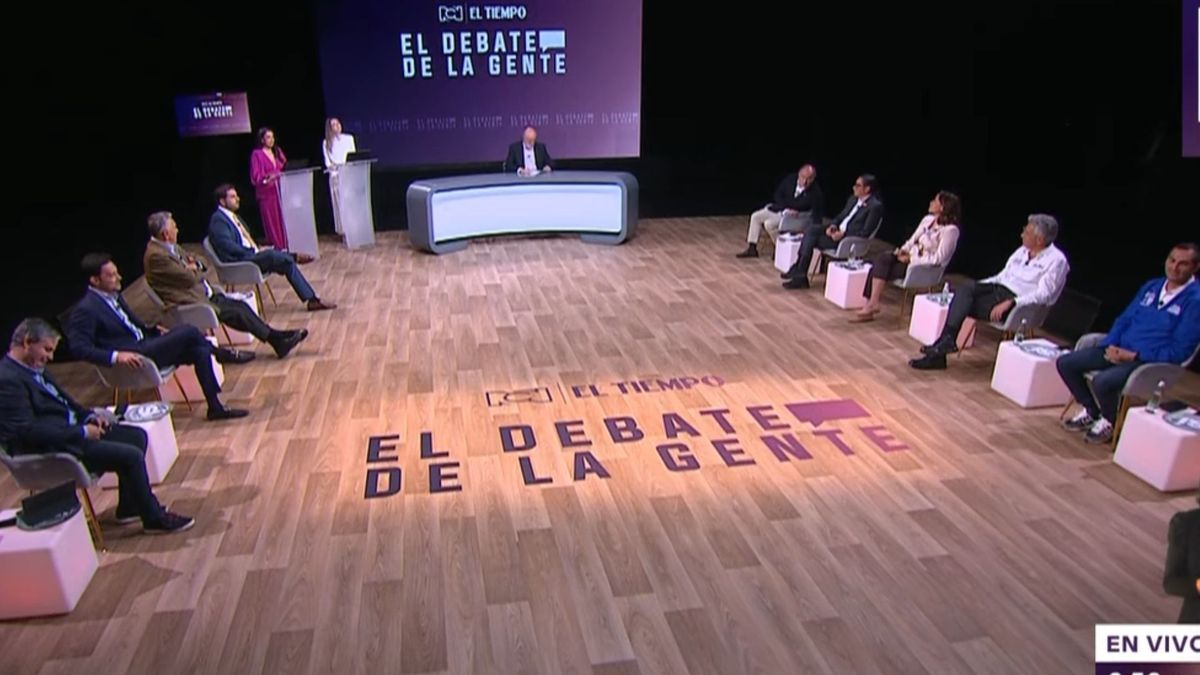 Candidatos al Senado respondieron si están o no de acuerdo con una Asamblea Constituyente