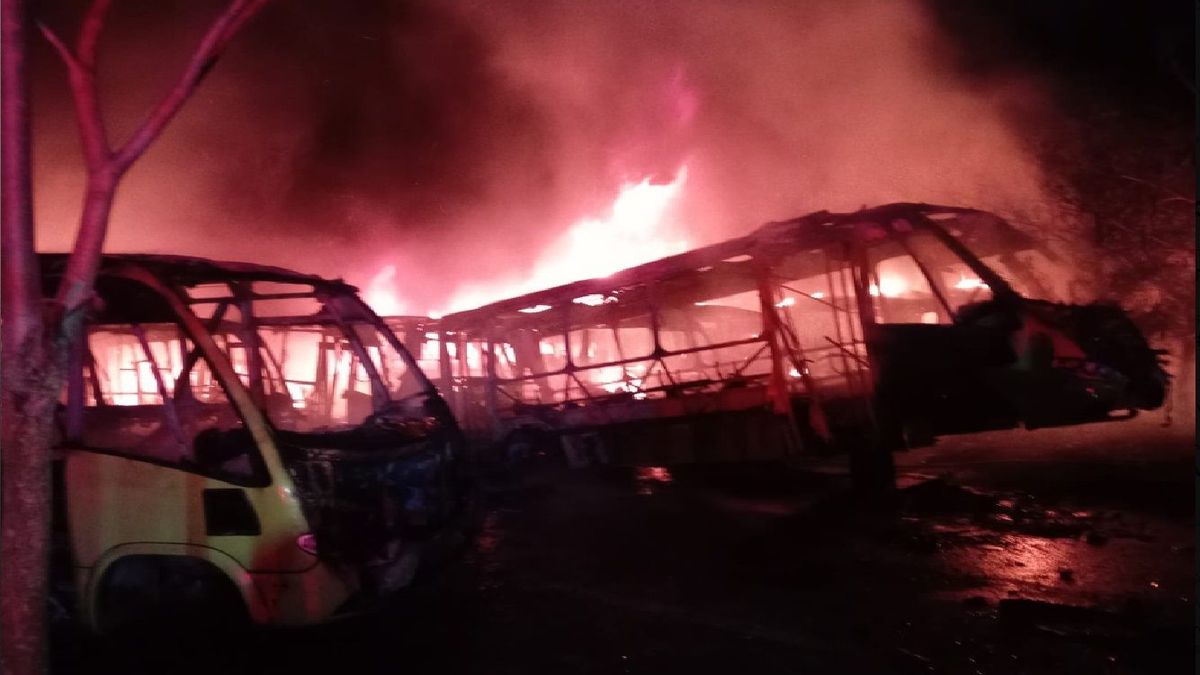 Incendio en Metrolínea de Girón, Santander.