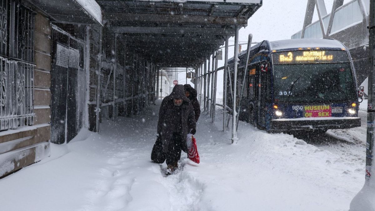 En la mayor parte de la zona metropolitana de Nueva York y Nueva Jersey, estas acumulaciones de nieve oscilarán entre 16 y 24 pulgadas.