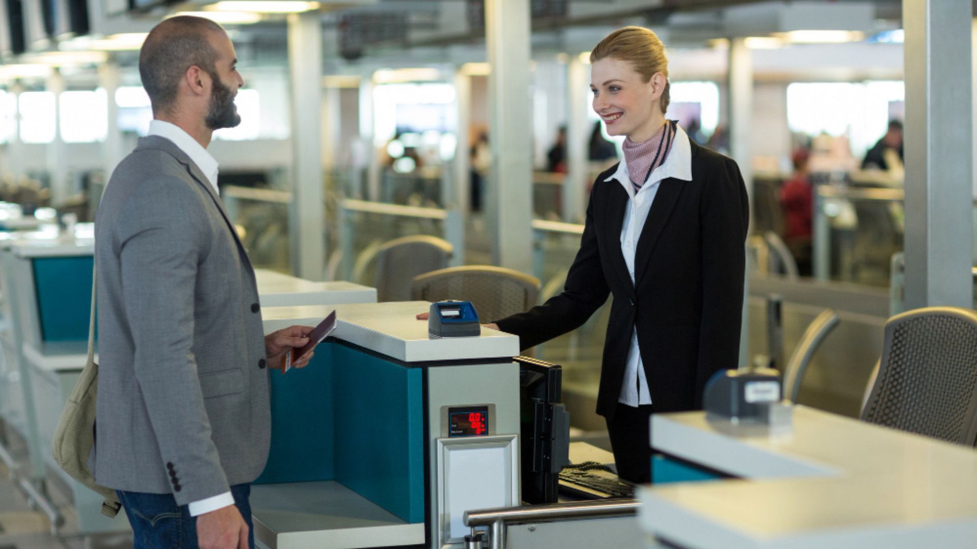 El control varía según se trate de efectivo físico o de movimientos digitales.