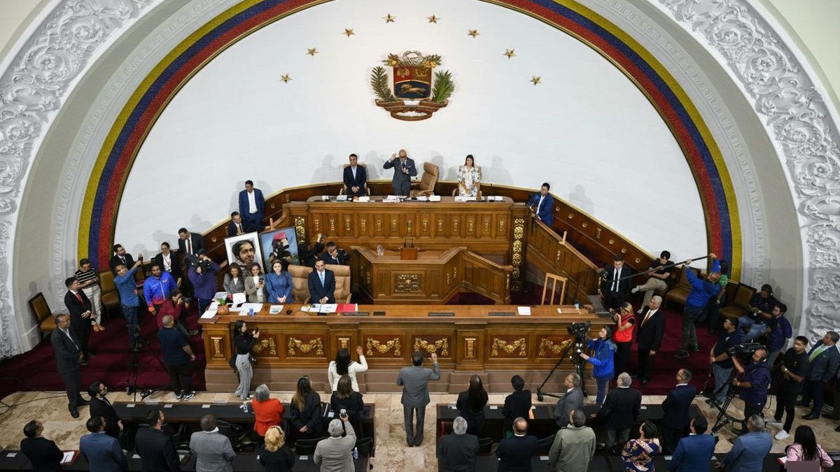 Larry Daniel Devoe como fiscal general encargad