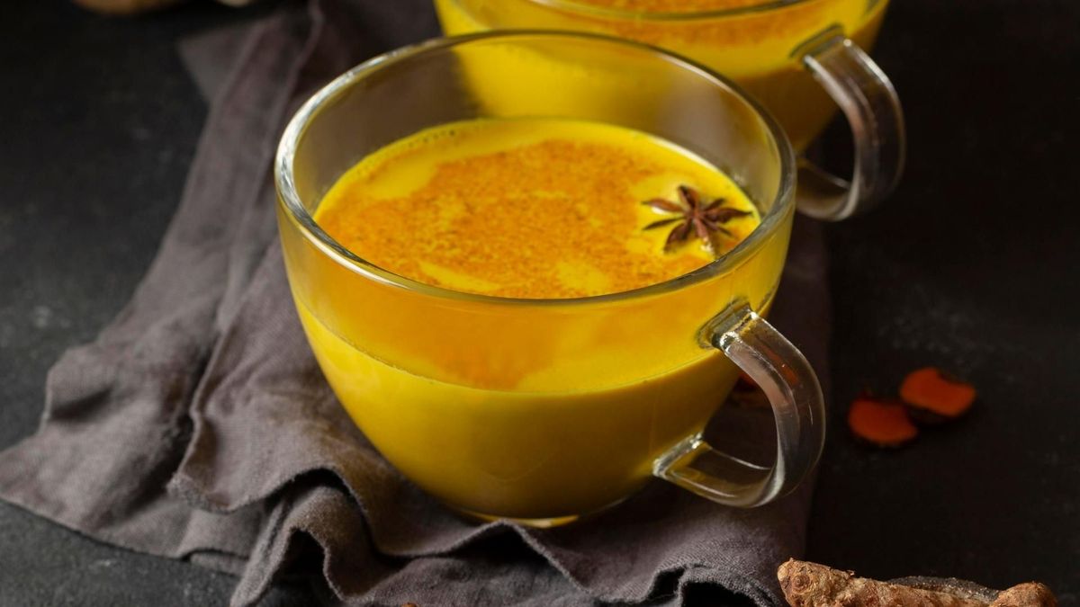 Una receta sencilla con cúrcuma y especias que puede ayudar a reducir la inflamación y mejorar el descanso.
