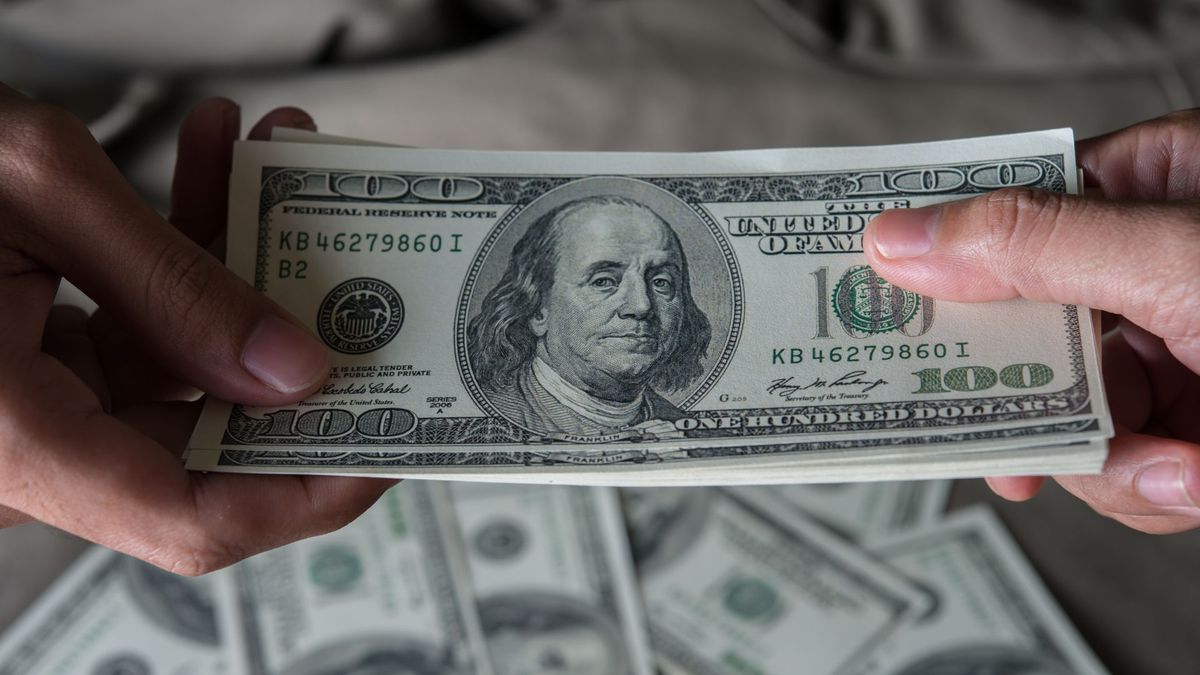 El precio del dólar podría variar en los próximos días, dependiendo de la salida de Petróleo del Golfo Pérsico.