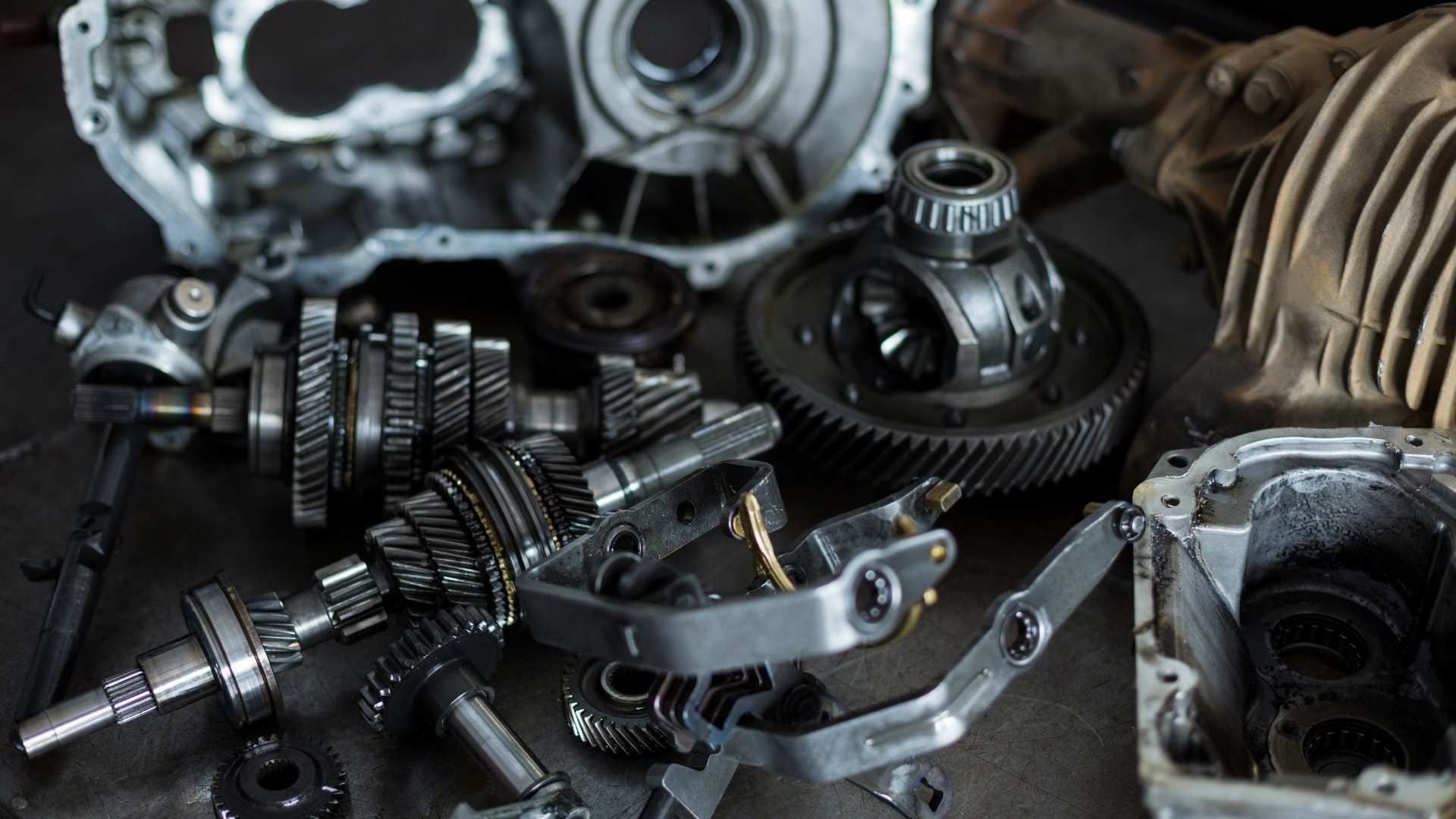 La quiebra de una empresa de autopartes provocó despidos masivos y el cierre de varias instalaciones.