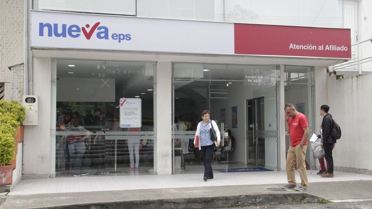 nueva eps deudas 35 billones clinicas hospitales