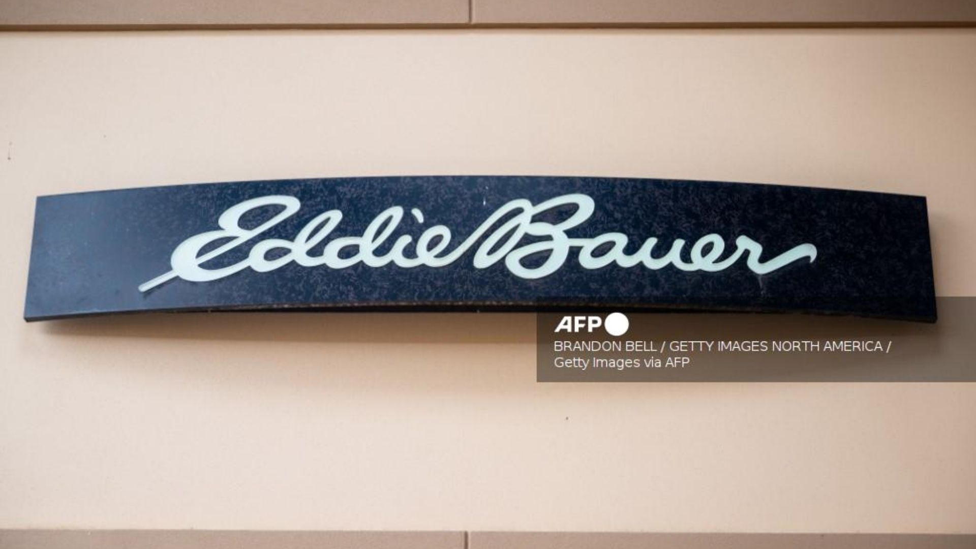 Varias tiendas continuarán operando mientras se define el futuro de la cadena en tribunales.