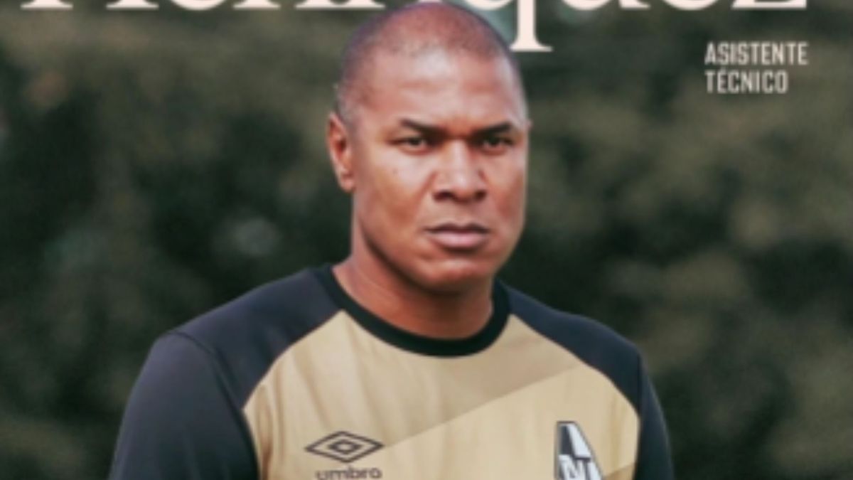 El exjugador de Nacional afirmó que el técnico debía aguantar las críticas en Nacional.