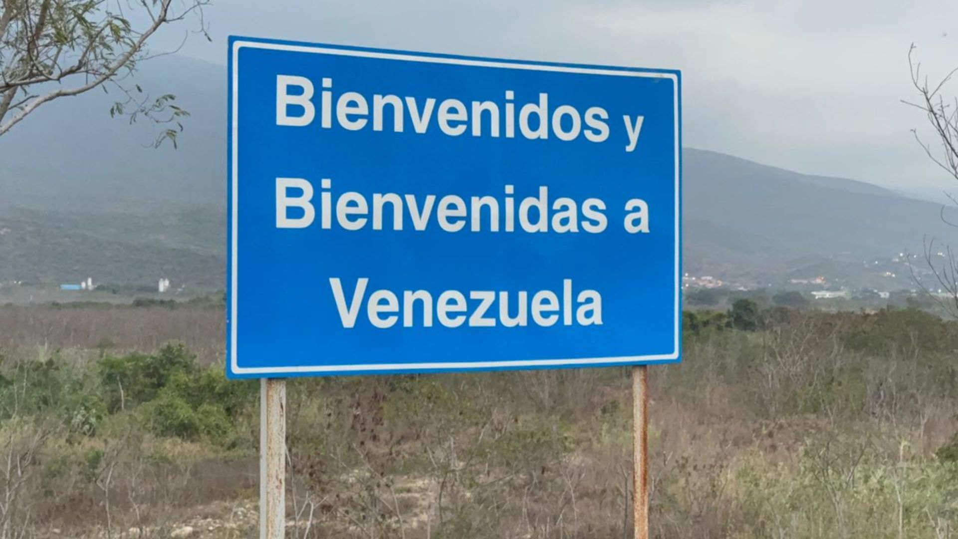 Durante varias horas se realizaron estas labores para despejar completamente el puente internacional, que había sido cerrado desde el 10 de marzo para preparar el evento.