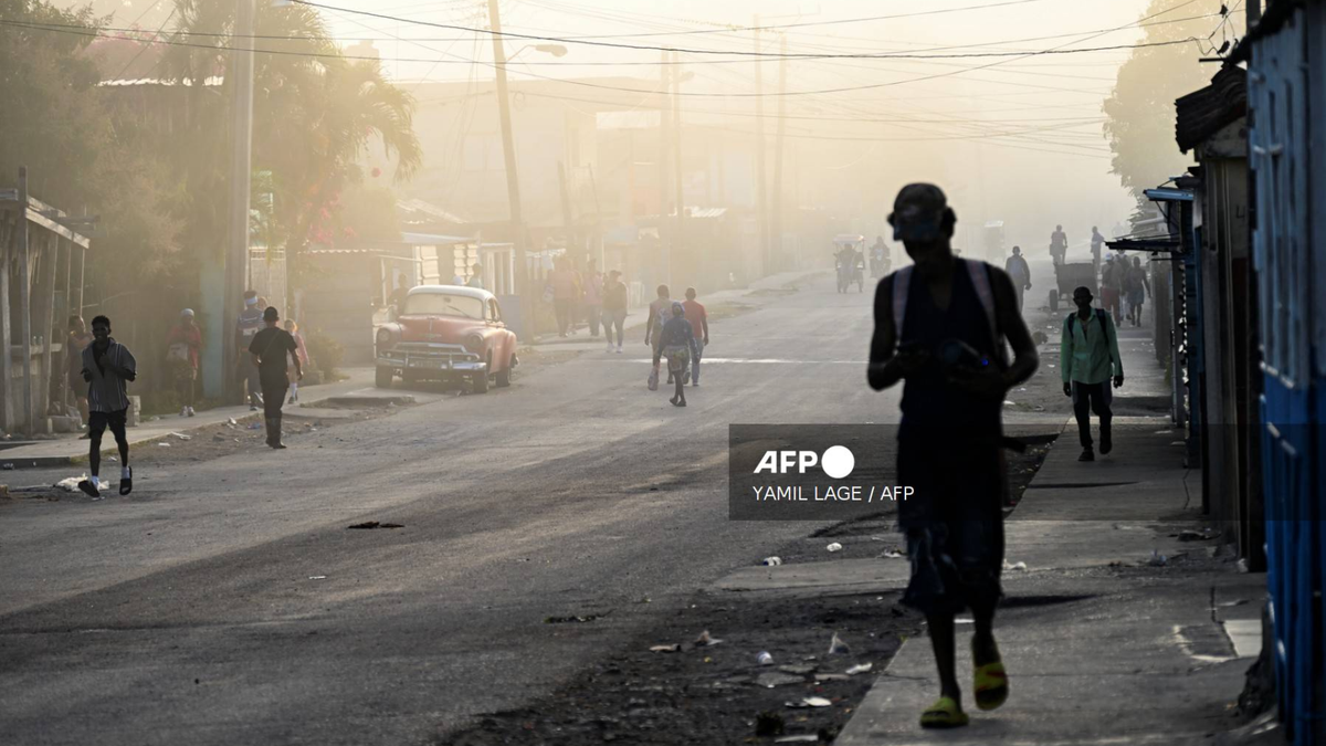 Imagen de archivo. Las protestas sucedieron en el municipio de Morón y, según videos que circulan en redes sociales, varios manifestantes irrumpieron en el edificio del Partido Comunista.