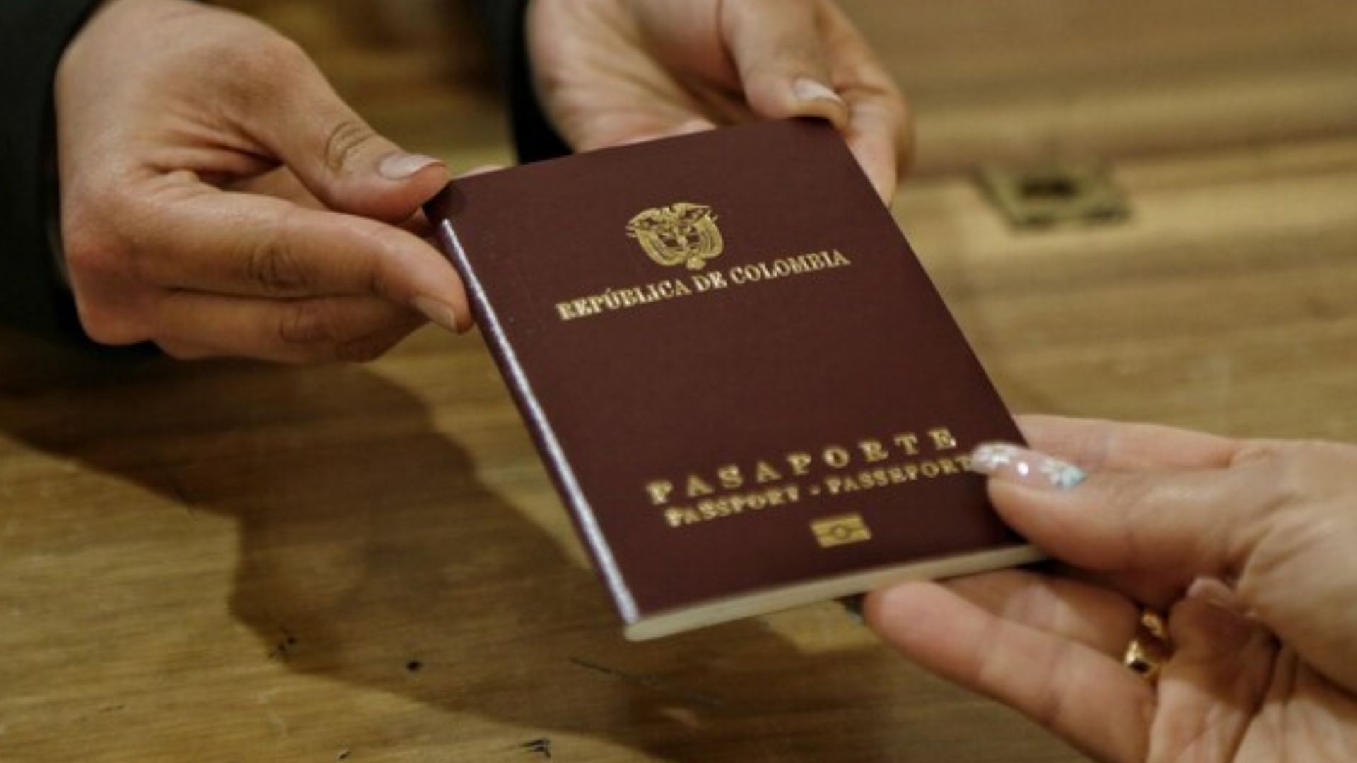 Sobre los costos, la Cancillería indicó que el valor del nuevo pasaporte solo se ajustará con base en el Índice de Precios al Consumidor (IPC), sin incrementos adicionales.