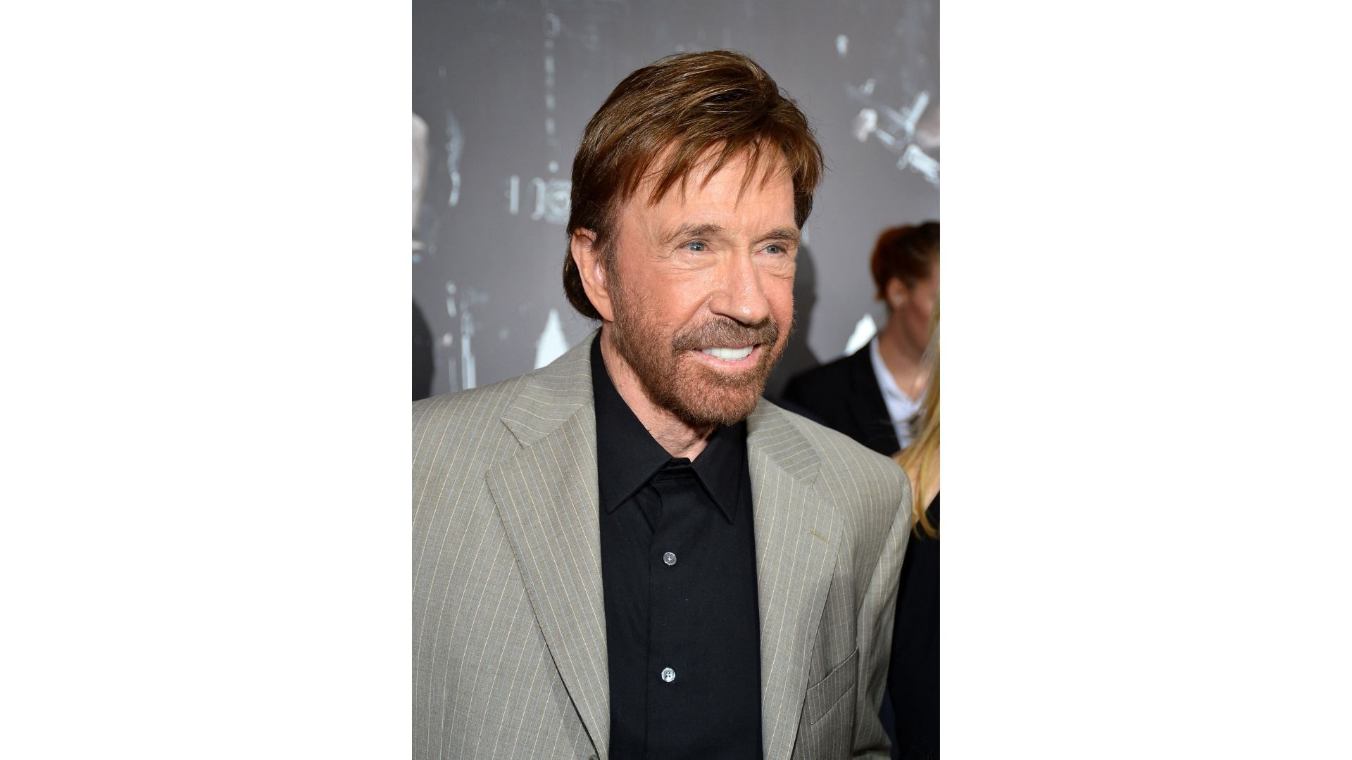 Chuck Norris mantuvo actividad en redes sociales antes de su fallecimiento, donde publicó un mensaje sobre su entrenamiento.