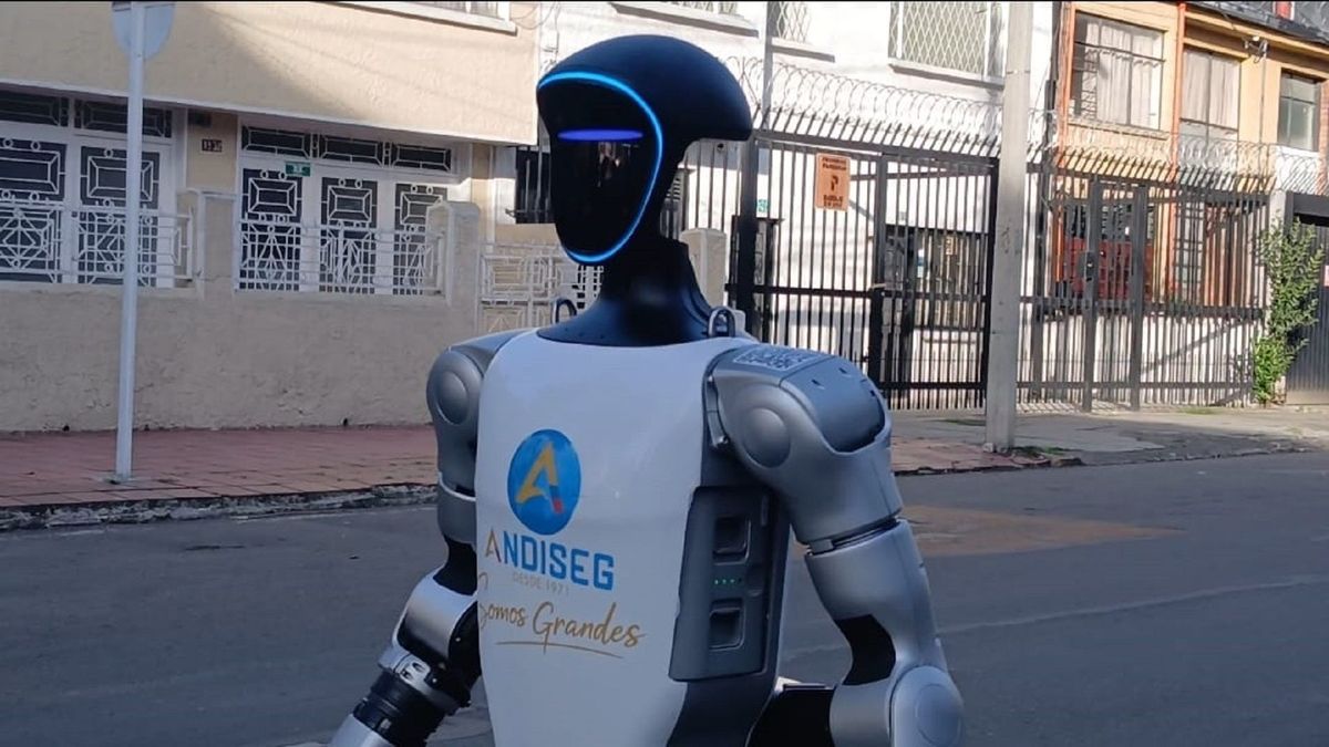 Vicente, el robot de vigilancia que ayudará a combatir la delincuencia en Bogotá.