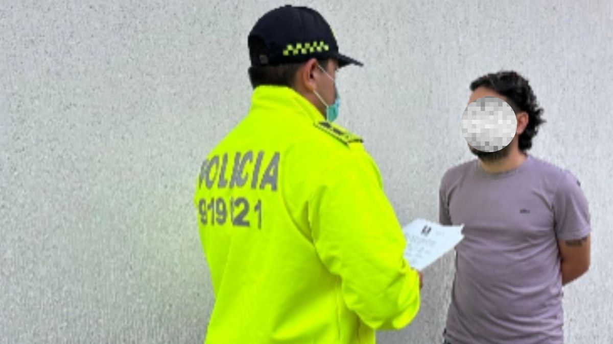 Detenido con notificación de extradición