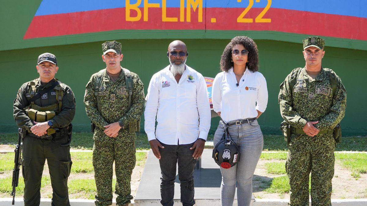 Fuerza pública y autoridades