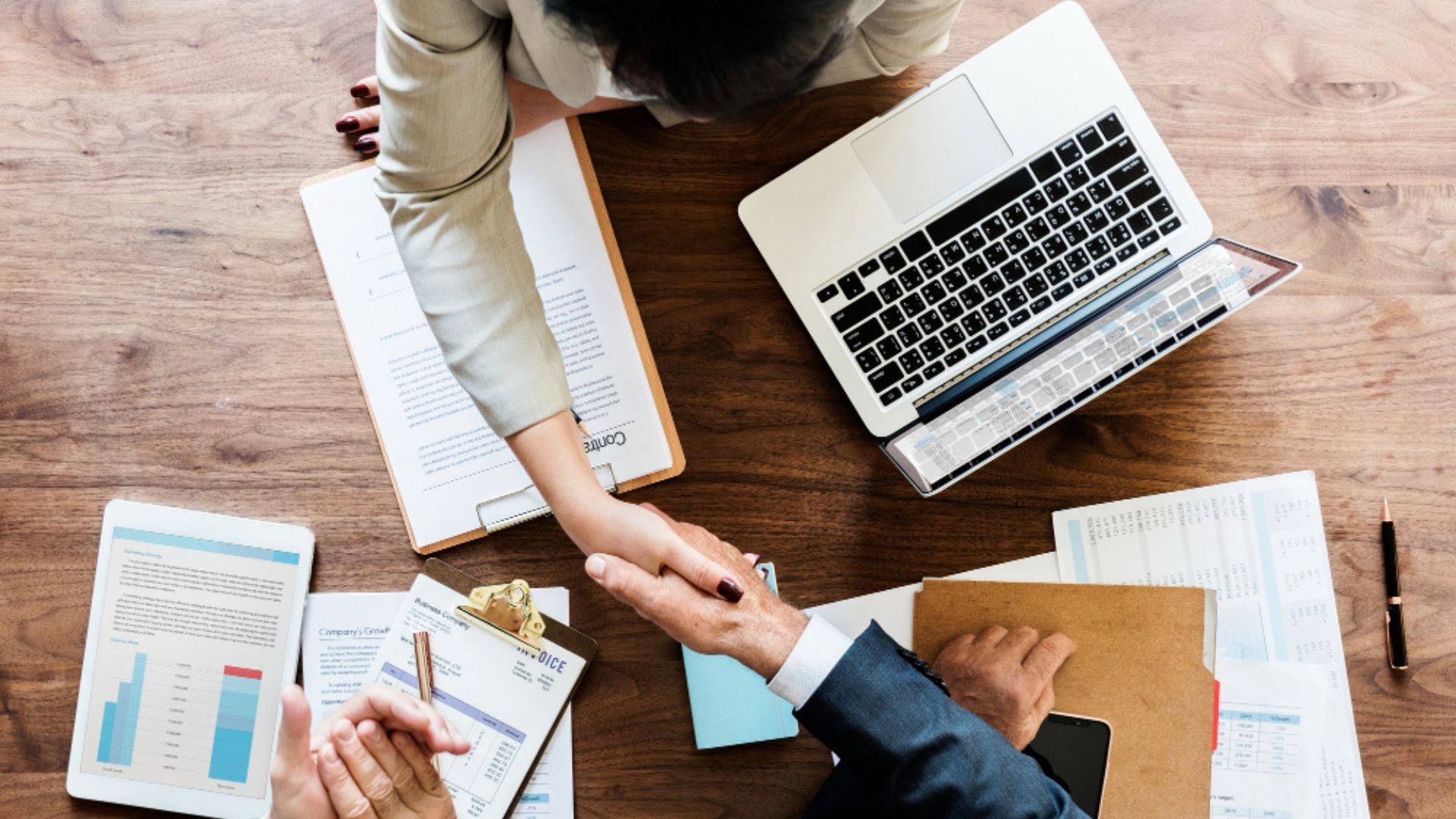 También se recomienda llegar antes a los puntos habilitados, debido a la posible afluencia de personas. 