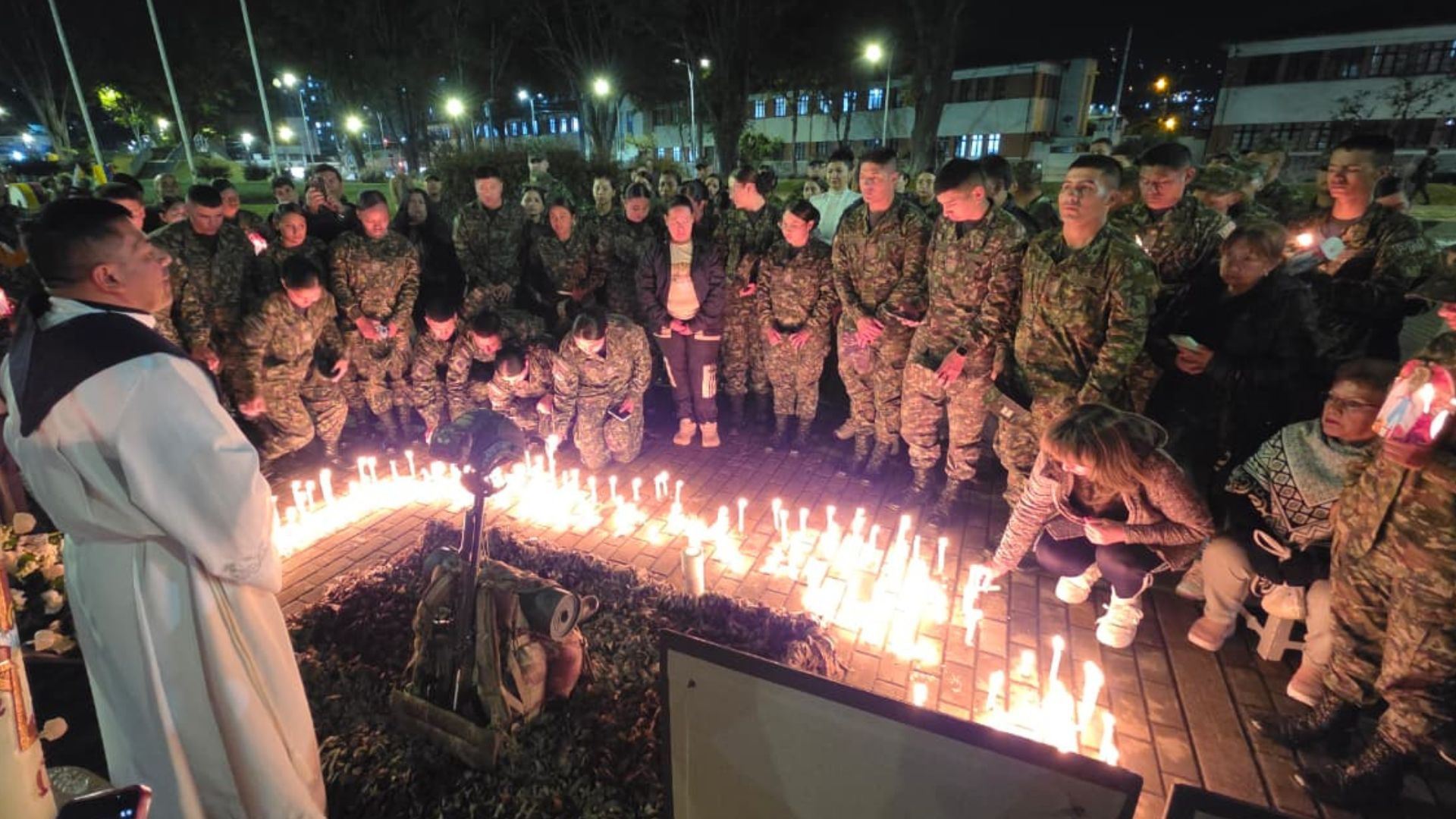 La jornada de Velatón Nacional desde el Parque Bolívar en Pasto 