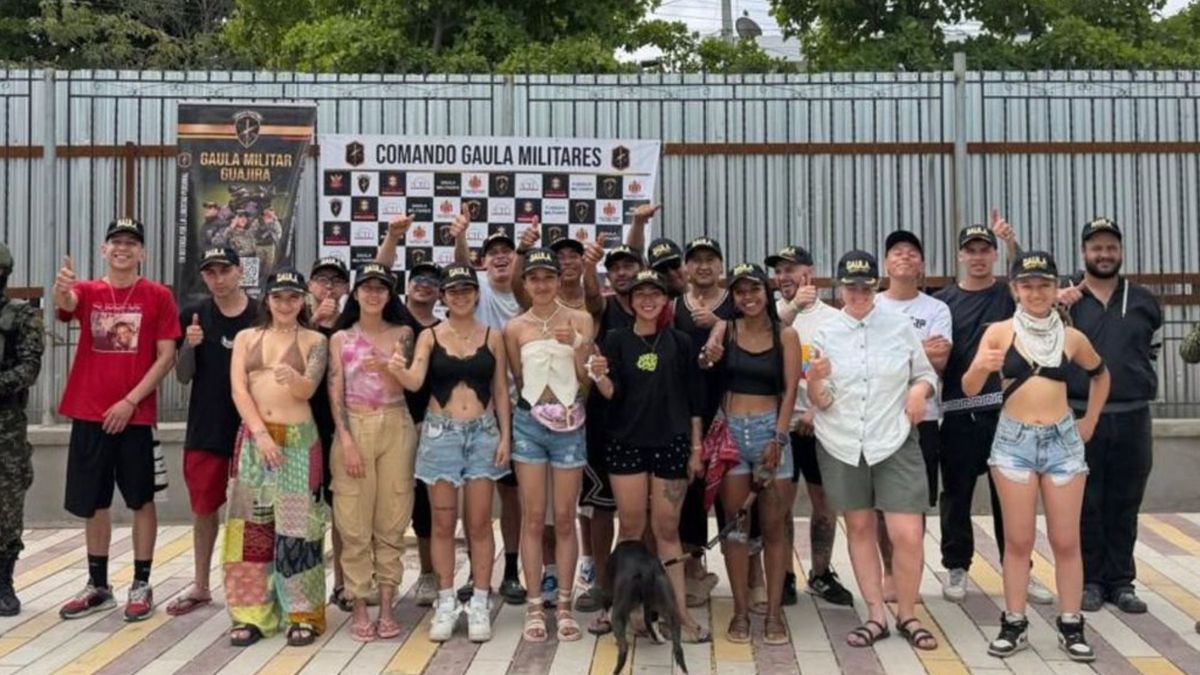 De acuerdo con la información preliminar, los captores, supuestamente miembros de las Autodefensas Conquistadoras de la Sierra, al parecer exigían el pago de 18 millones de pesos a cambio de la liberación de las víctimas.