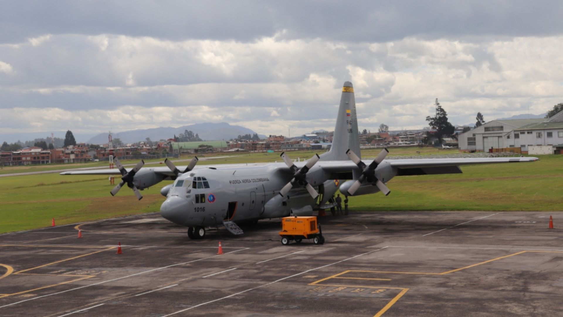 La aeronave recibía un mantenimiento óptimo para sus vuelos.