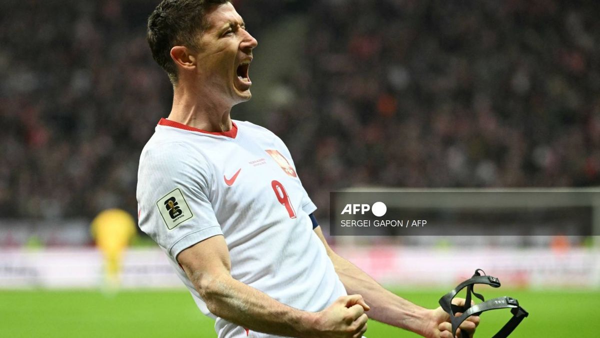 Lewandoski marcó en la clasificación de Polonia a la final.