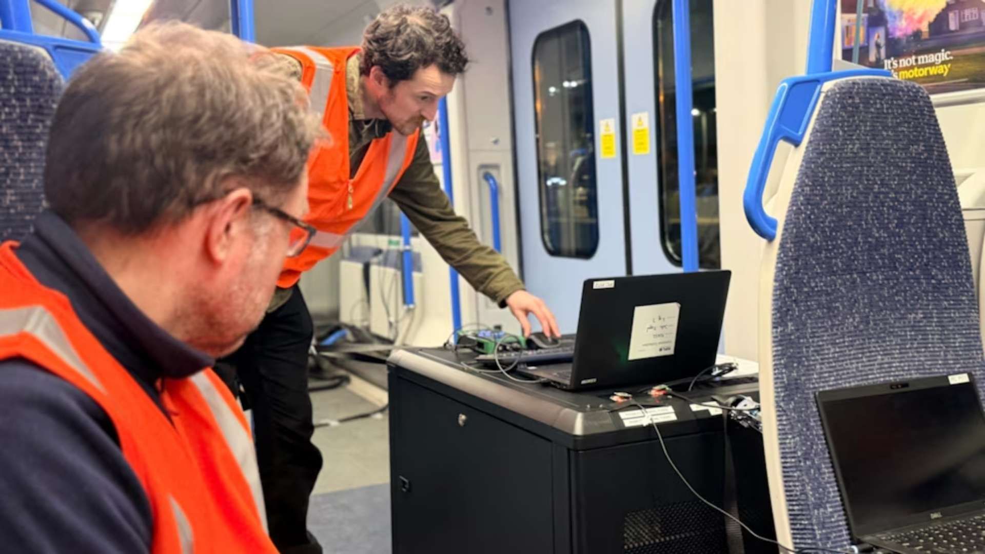 Los sensores cuánticos permiten calcular la posición del tren desde un punto inicial sin necesidad de señal satelital.