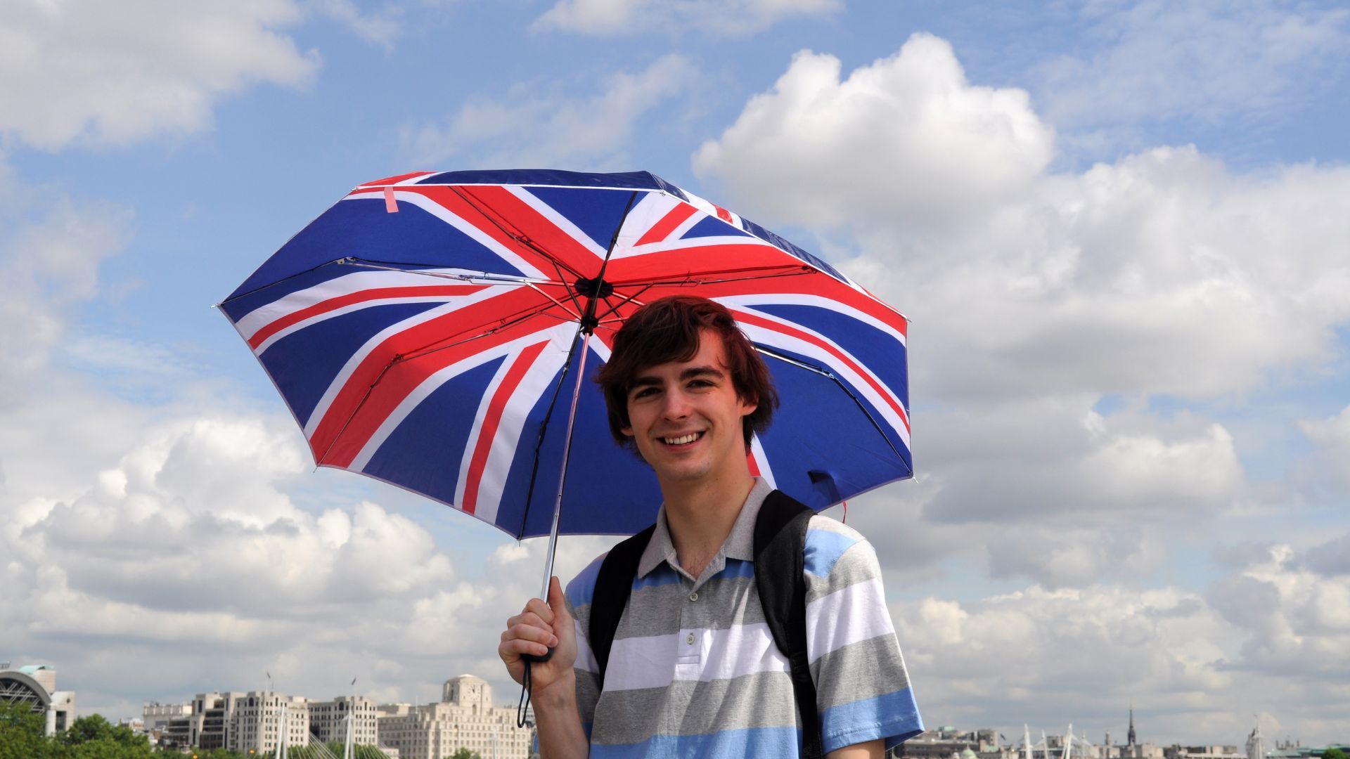 Los colombianos podrán estar en Reino Unido enseñando español.