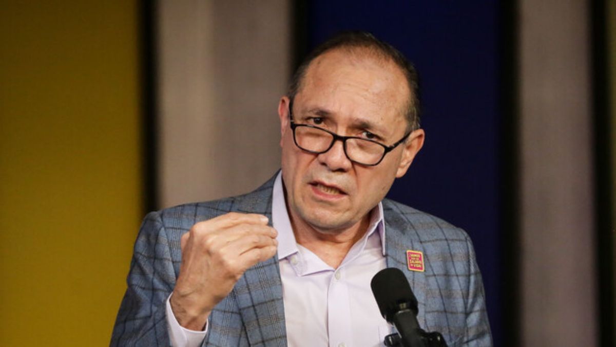 El gobierno aumentó en más del 20% el salario mínimo para 2026.