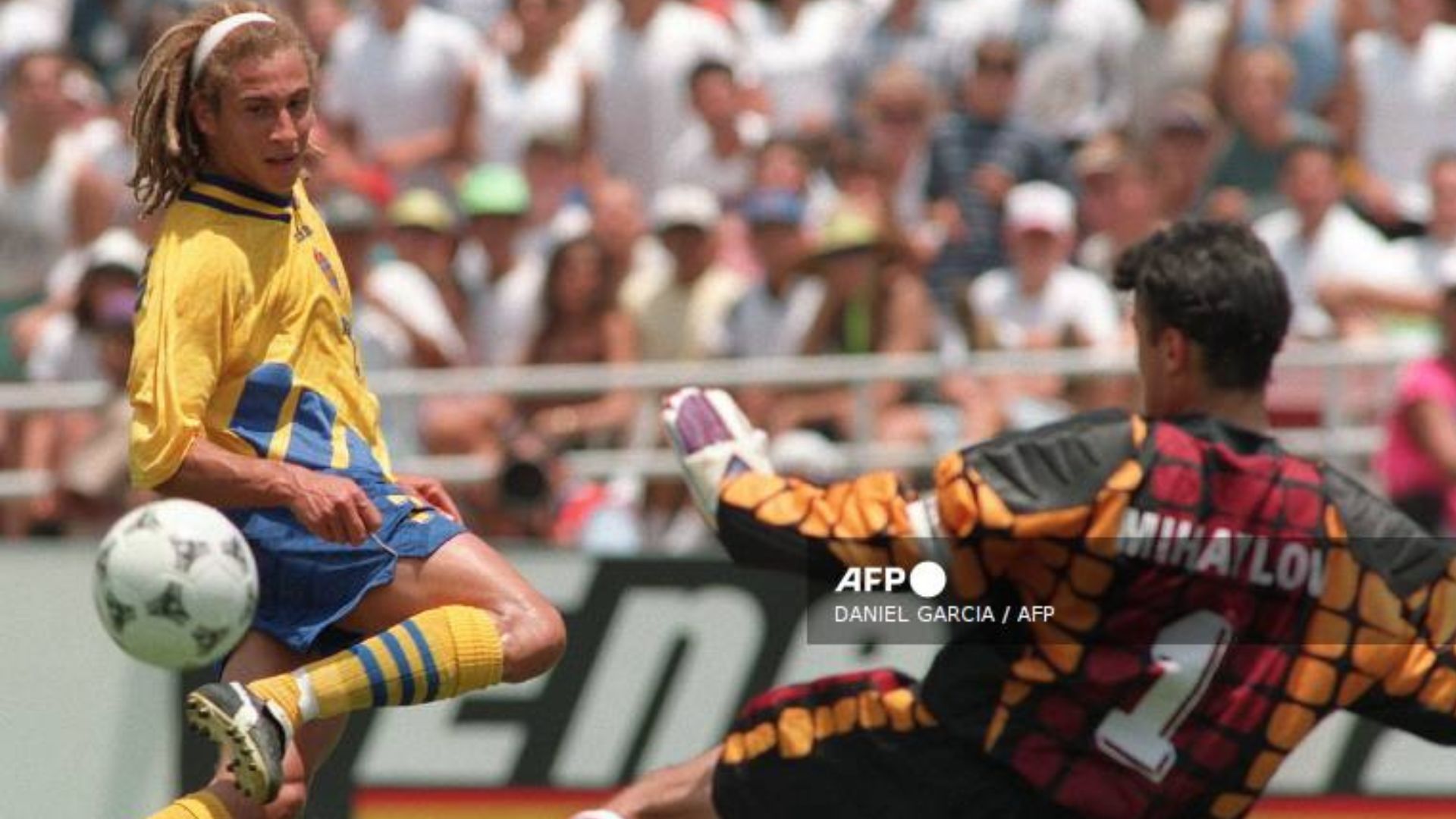 El portero pasó por un proceso capilar por el que destacó en el mundial de USA 1994.