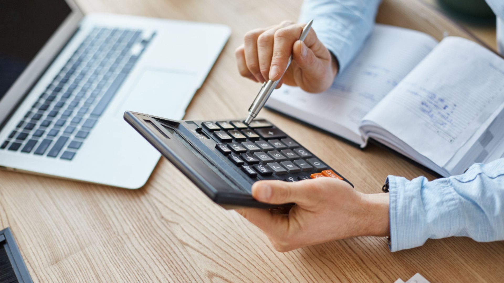 El riesgo es volver a utilizar los cupos liberados para adquirir nuevas deudas a tasas elevadas.