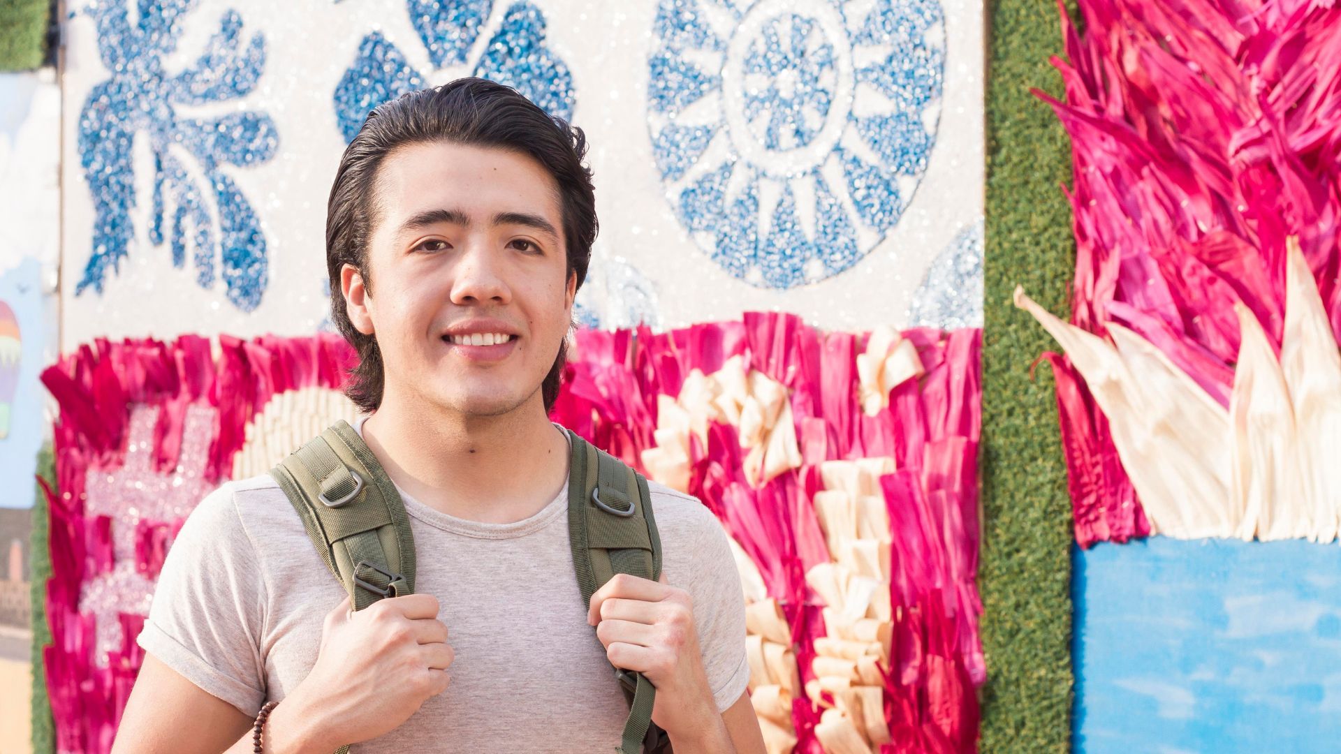 La duración de la beca se alarga hasta 10 meses.