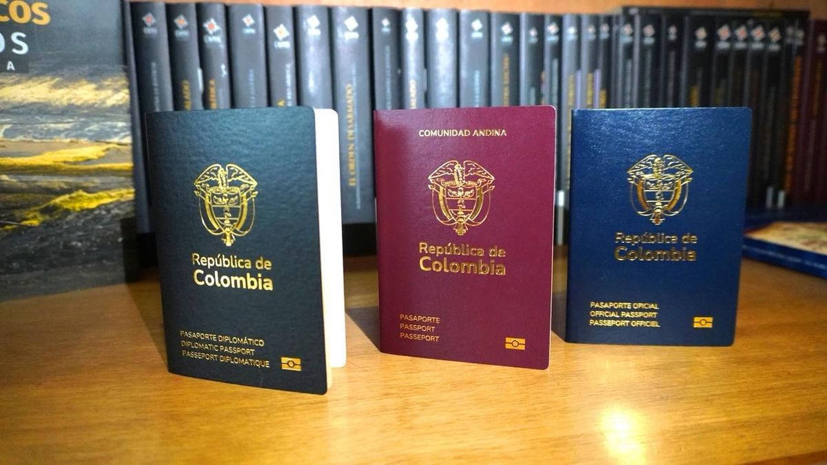 Nuevos pasaportes de Colombia.