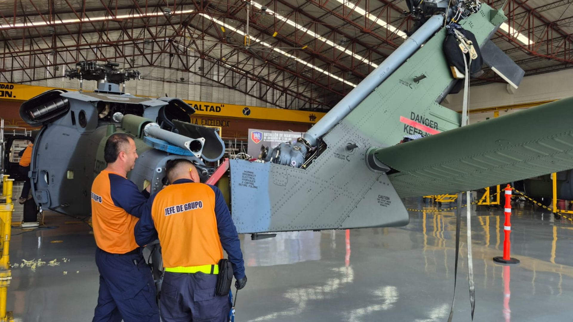 Helicóptero Black Hawk. 