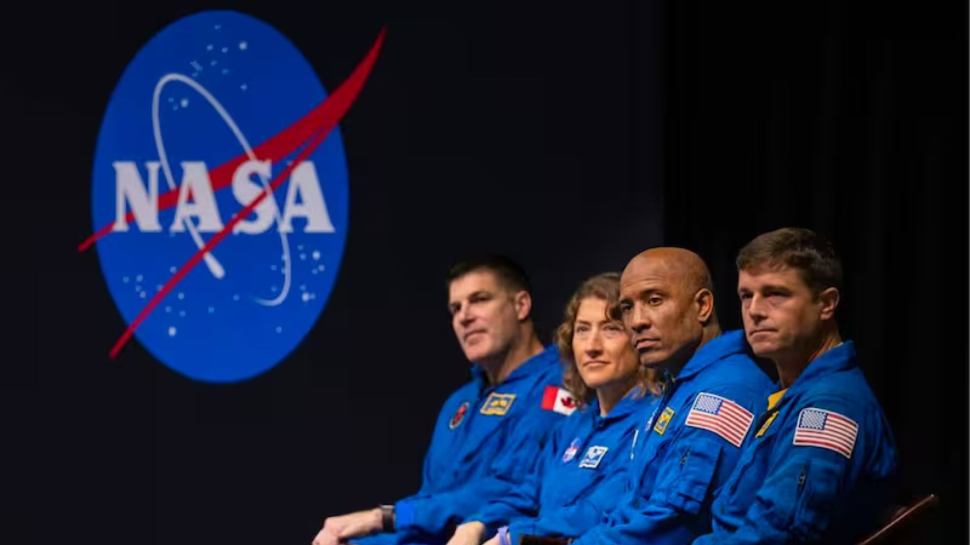 Los pilotos tuvieron un percance apenas una hora después de que comenzara el vuelo.