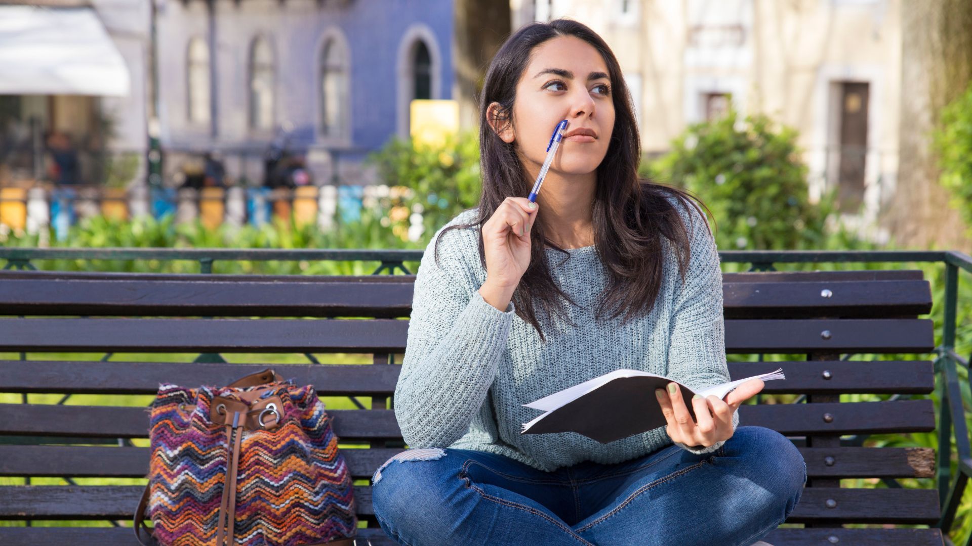 Los interesados deben aceptar la beca; paso clave para continuar el proceso.