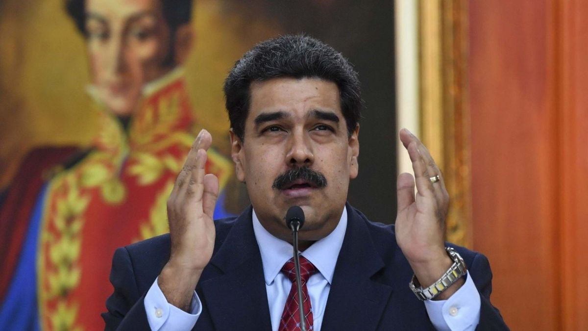 Maduro pidió a Jesucristo que bendiga a Venezuela y a los pueblos del mundo y los llene de fe, de amor y de esperanza.