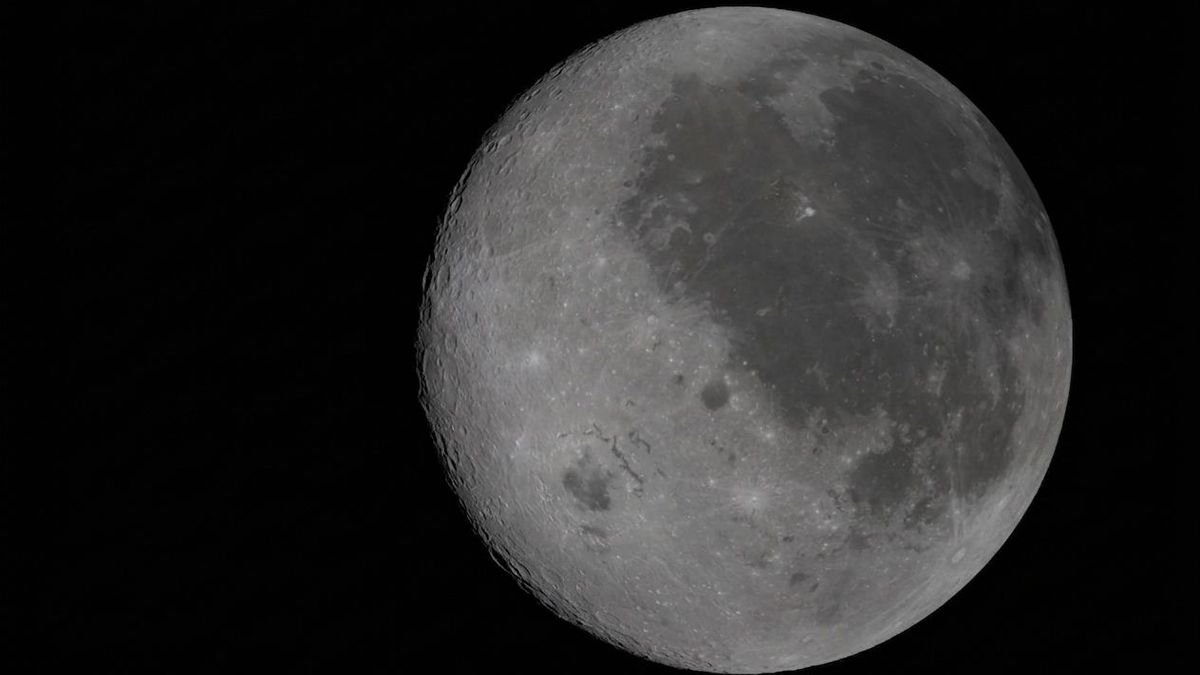 Lado oscuro de la luna