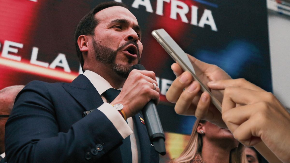 de la espriella interceptado entrevista la fm candidato presidencial