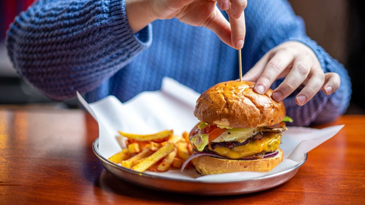 Los cierres se enfocan en restaurantes con resultados por debajo de los objetivos financieros establecidos.