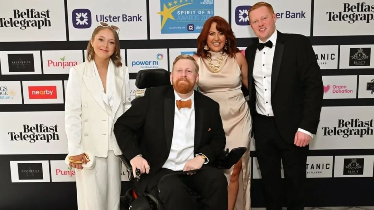 El actor también hizo teatro.