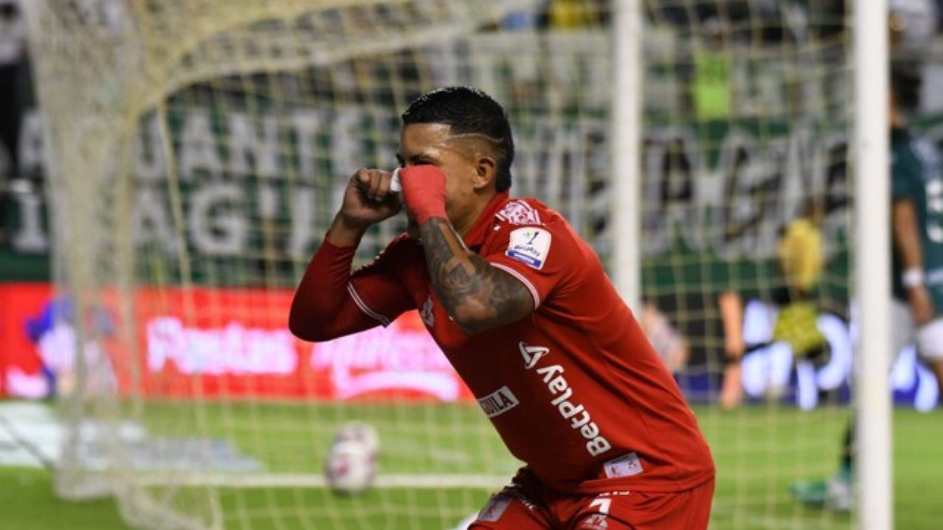 El club colombiano fue mejor, pero no capitalizó el control del juego.