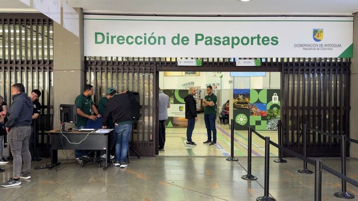 Se reactivó la expedición de pasaportes en Antioquia tras caída del sistema