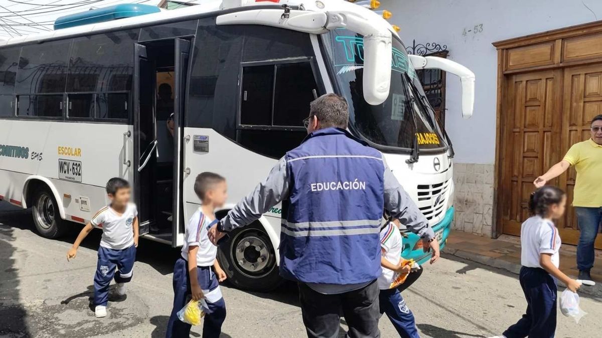 Buseta escolar de Cali